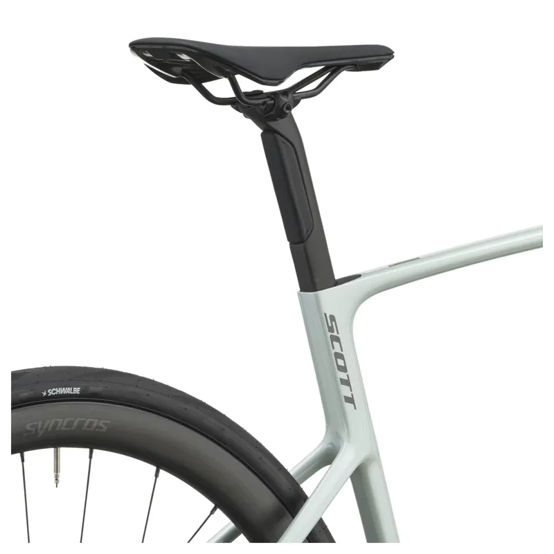 Scott Addict 30 2027 Carbon Endurance Road Bike - Sand Green-7