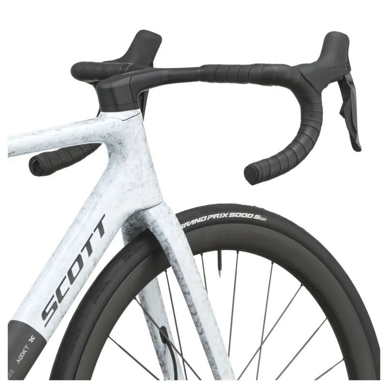 Scott Addict RC Pro 2027 Carbon Road Bike - Rush White/Carbon Black-6