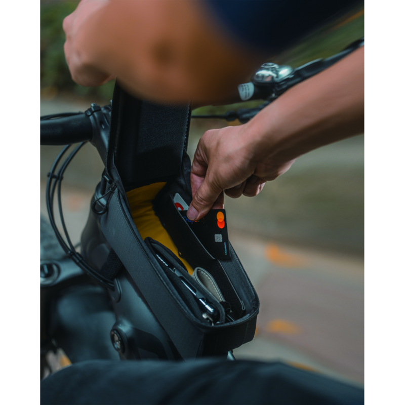 Topeak Bento Pack Top Tube Bag - 0.85 Litre - Black-4