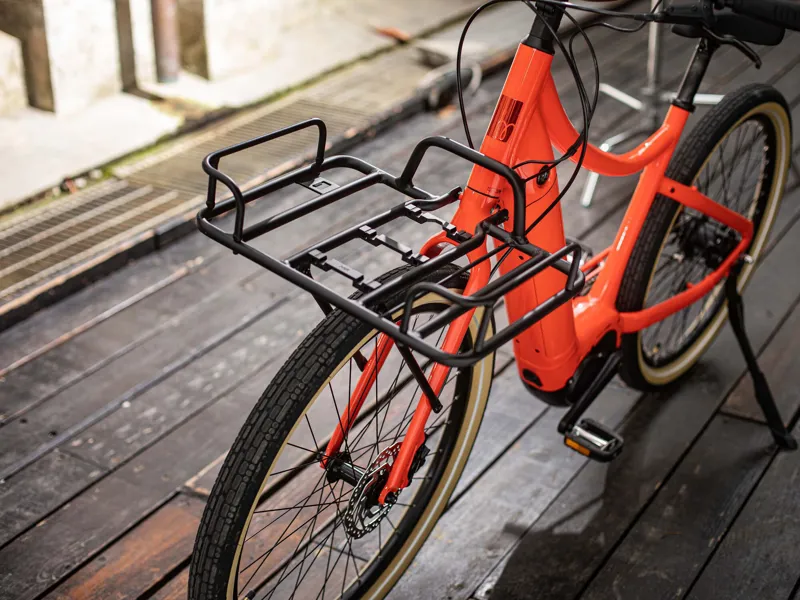 Momentum Side Rail For Momentum Large Front Racks - Black-2