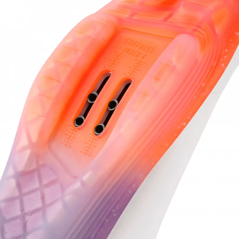 Fizik Tempo Beat Gravel Shoes - White-4