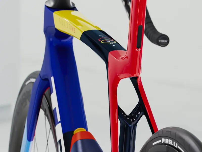 Trek Madone SLR 9 AXS Gen 8 2026 Carbon Aero Road Bike - Navy Smoke-3