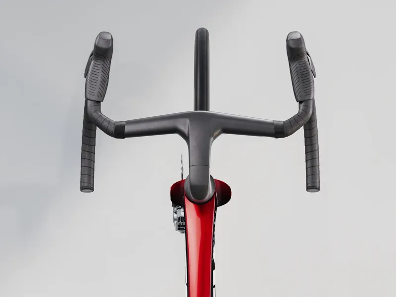 Trek Madone SLR 9 AXS Gen 8 2026 Carbon Aero Road Bike - Red Smoke-2