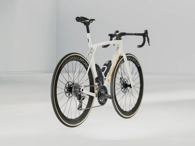 Trek Madone SLR 9 AXS Gen 8 2026 Carbon Aero Road Bike - Era White-1