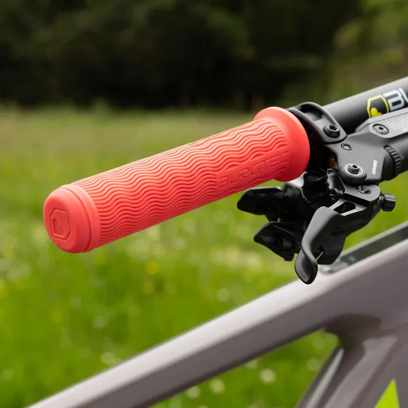 The Bartender Pro Vero Sandler Signature Grip - Watermelon-4