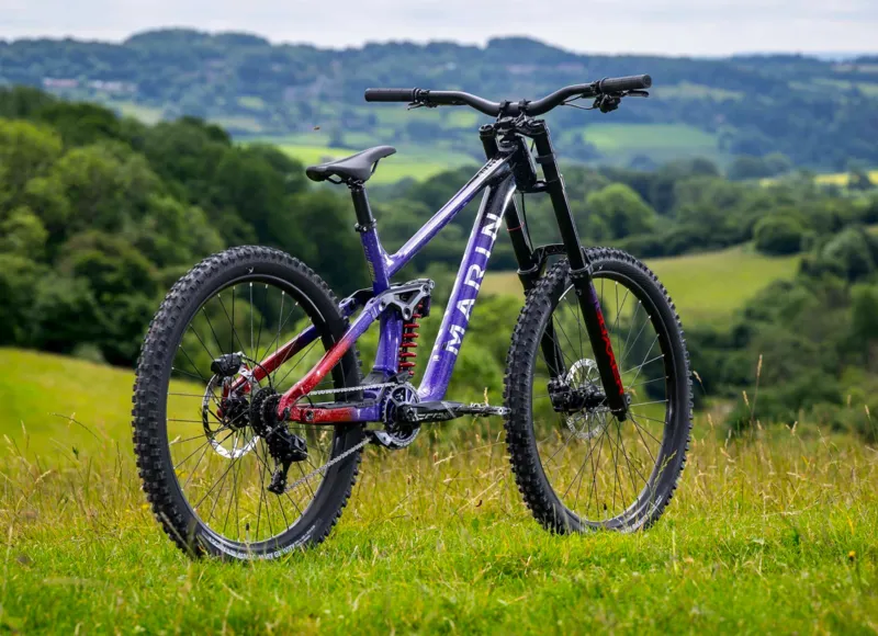 Marin Quake 27.5/29er 2026 Full Suspension Mountain Bike - Black/Purple/Red-5