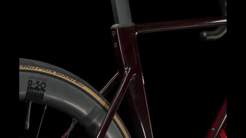 Cube Litening Air C68X Race 2024 Carbon Aero Road Bike - Liquid Red-6