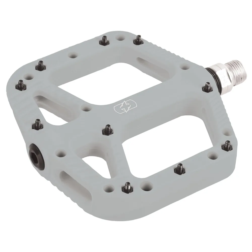 uPRISE Bikes Oxford Loam 20 Nylon Flat MTB Pedals - Grey | Price match, 365 day return s, 18-Month Warranty, Finance Available & Free UK Delivery
