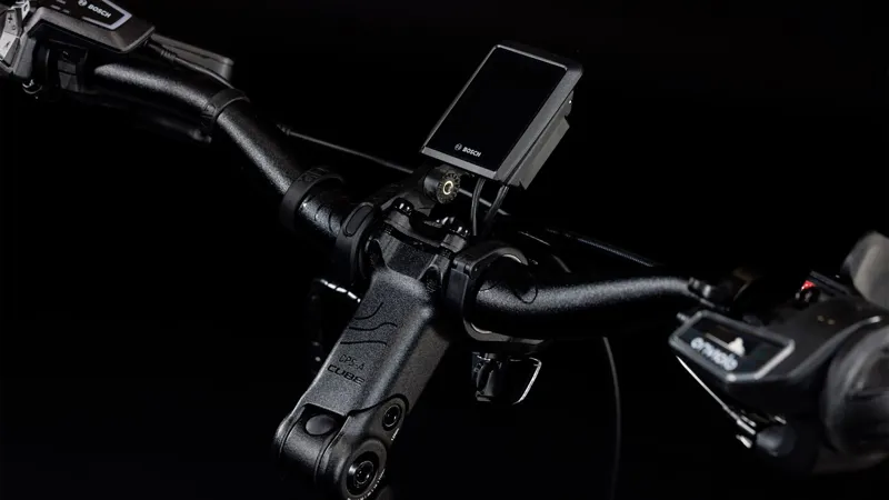 Cube Trike Family Hybrid 1500 20/24W 2026 Electric Cargo Bike - White-4