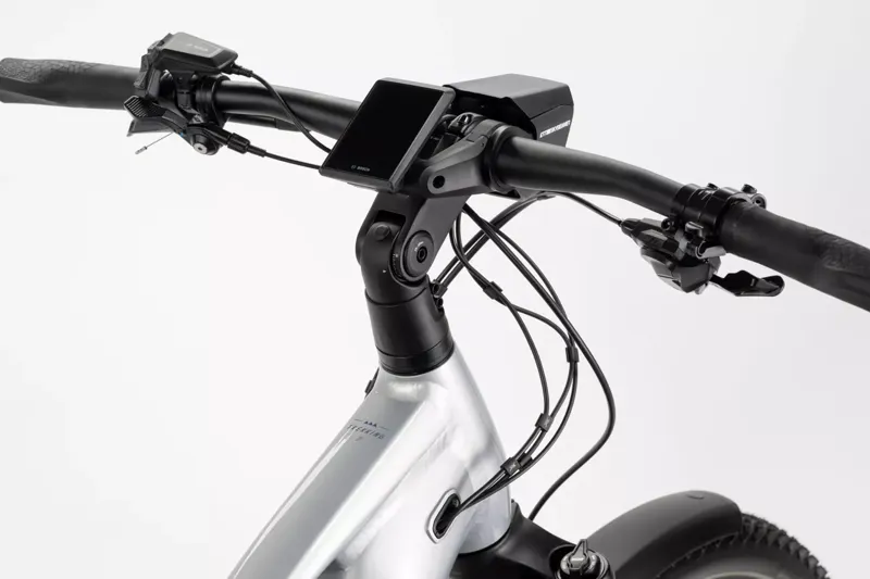 Haibike Trekking 7 Crossbar 2026 Electric Hybrid Bike - Soft Grey-3