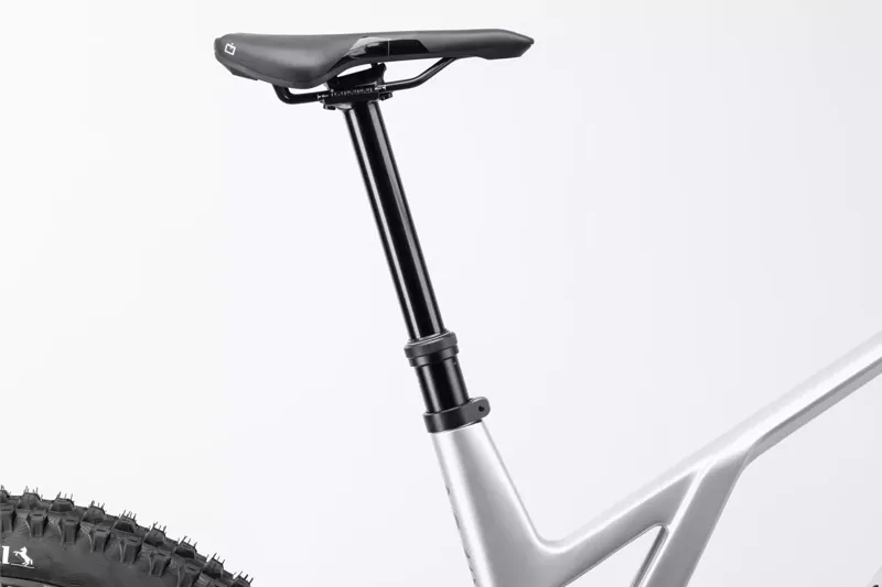 Ghost Poacha Full Party 2026 Carbon Full Suspension MTB - Grey Silver-3