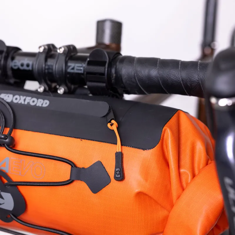 Oxford Aqua Evo Adventure 9 Litre Handlebar Pack - Orange-4