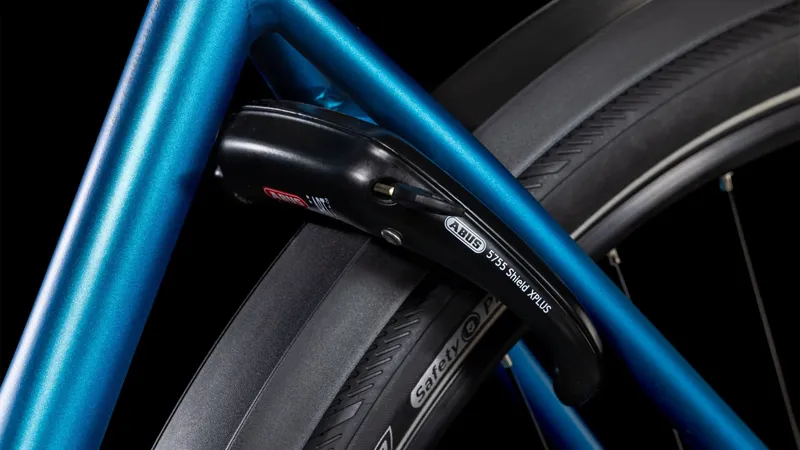 Cube Supreme Hybrid Deluxe One 625 2025 Electric Bike - Electric Blue-4