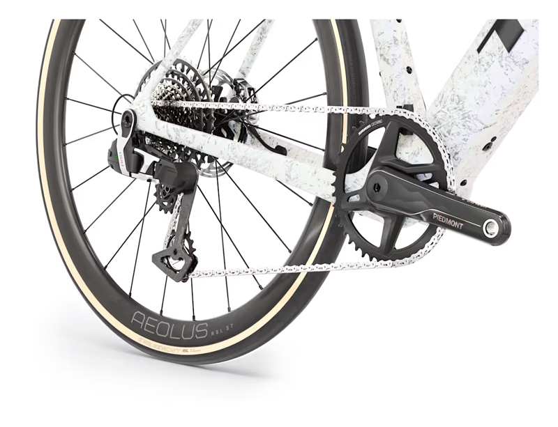 Trek Domane+ SL 9 AXS 2027 Carbon Electric Road Bike - Mother of Pearl-4