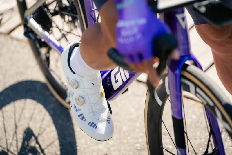 Giant Surge Pro Road Shoes - Matte White-10