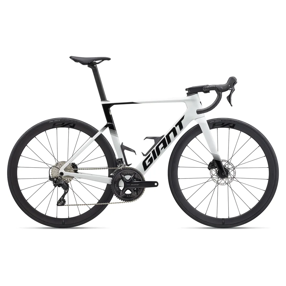 uPRISE Bikes Giant Propel Advanced 2 2027 Carbon Aero Road Bike - White | Price match, 365 day returns, 18-Month Warranty, Finance Available & Free UK Delivery