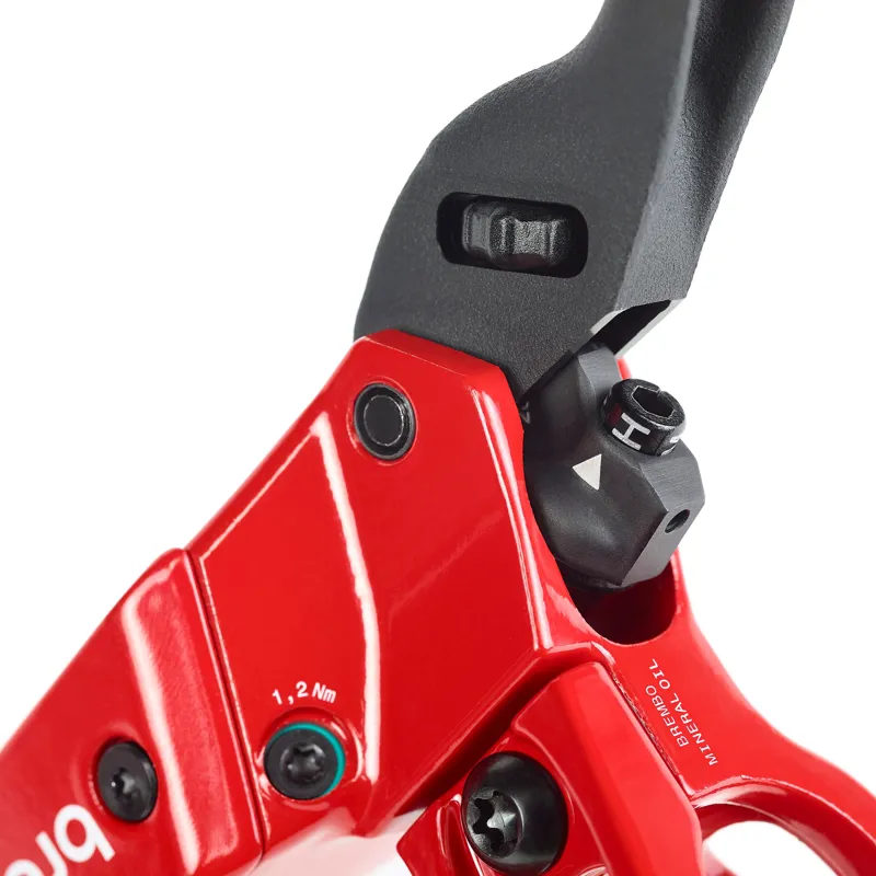 Brembo Racing GR-PRO Disc Brake Set - Red-9