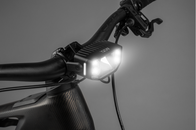 Cube Acid E-Bike Pro-E 300 540/1800 Lumens Wide X- Connect Front Light-3