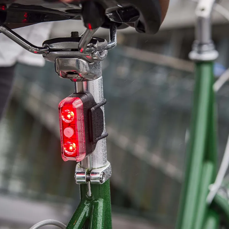 Blackburn Dayblazer 65 V2 Rear Light - Black-5