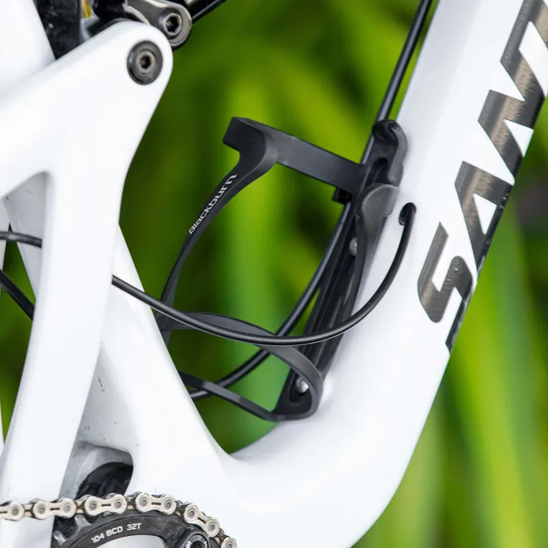 Blackburn Sidetrack Water Bottle Cage: - Black-2