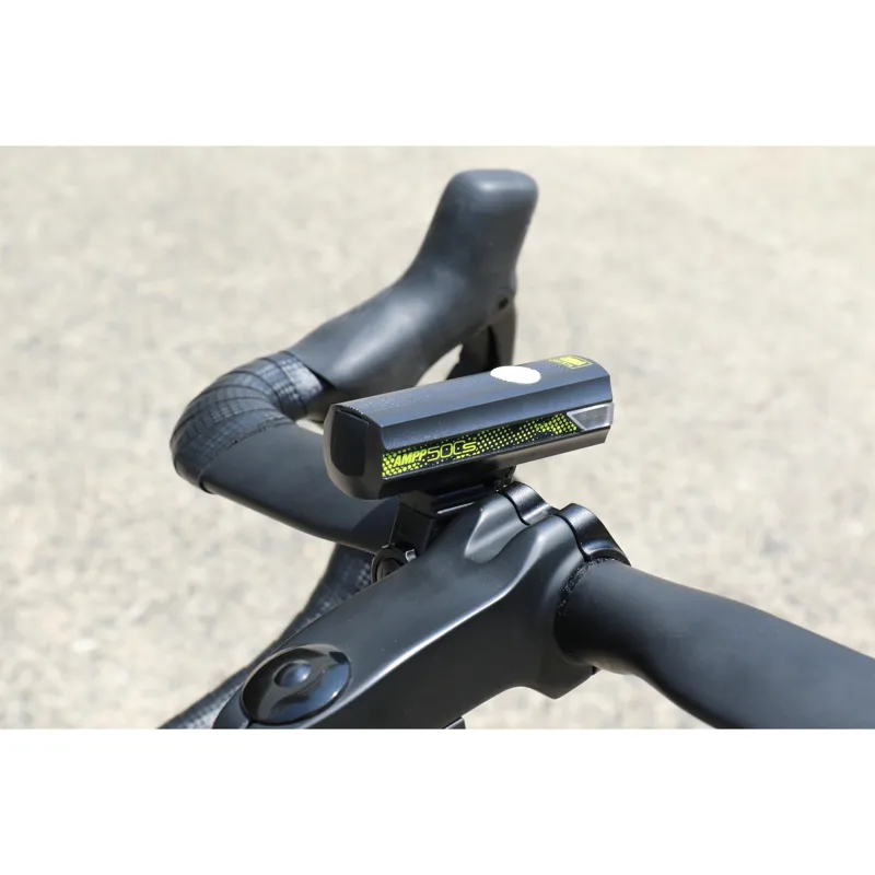 Cateye AMPP 500S Colour Edition USB-C Front Bike Light - Black/Green-2