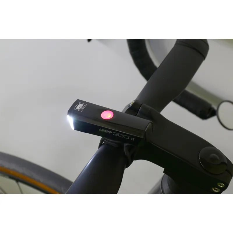 Cateye Ampp 200 II USB-C Rechargeable Front Light - Black-1
