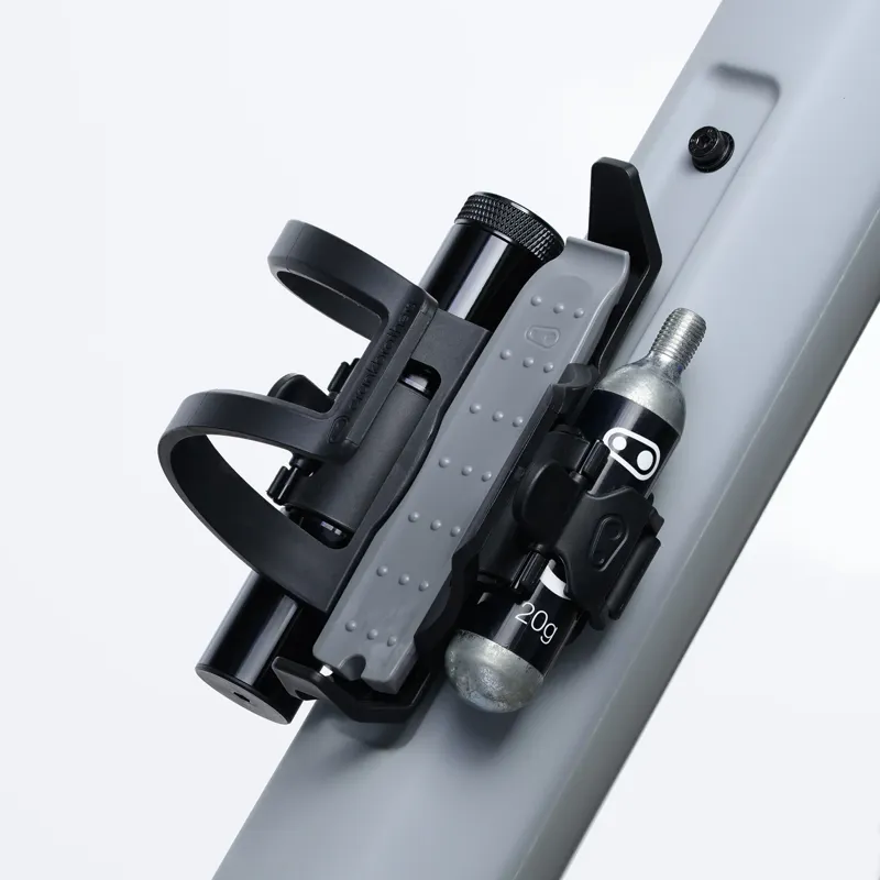 Crank Brothers BC18 SOS Bottle Cage Tool Kit - Black/Silver-4