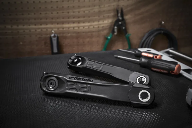 E-thirteen e-Spec Plus Cranks Shimano EP8 - Black-3