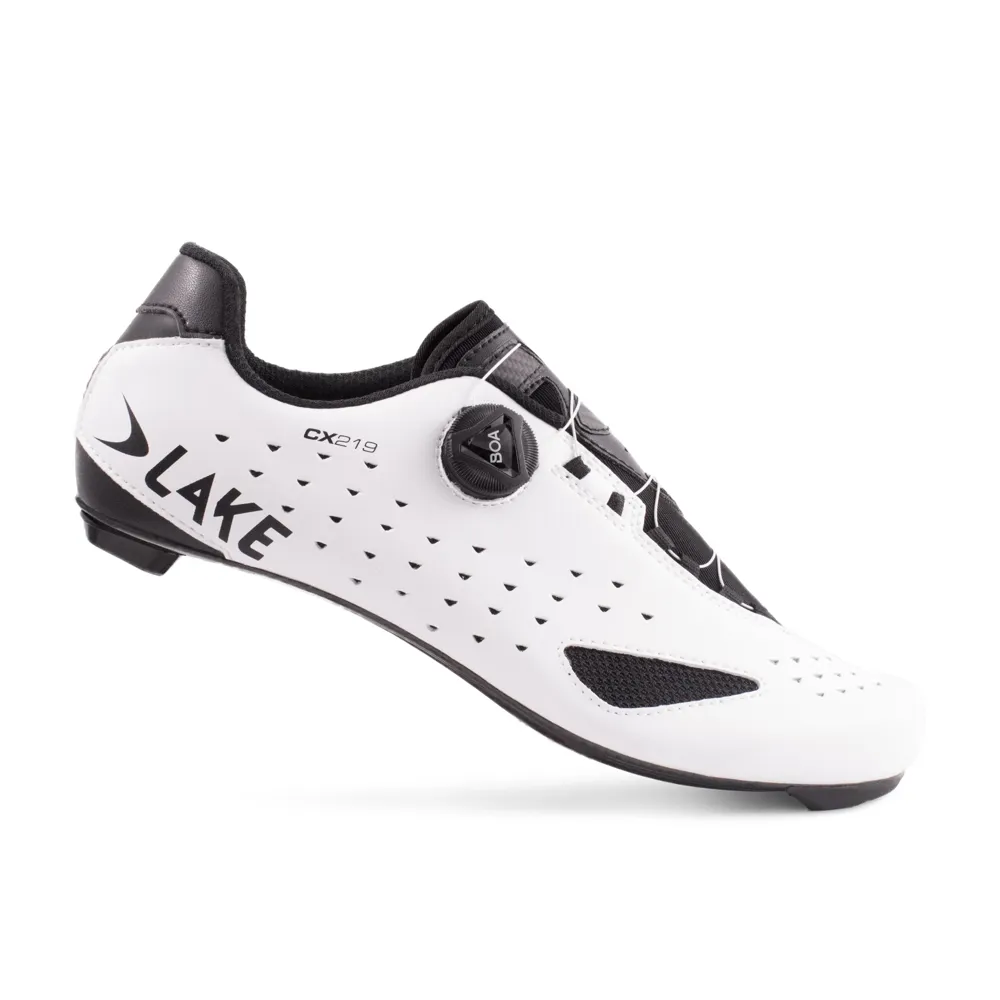 uPRISE Bikes Lake CX219 Wide Fit Road Shoes - White / Black | Price match, 365 day return s, 18-Month Warranty, Finance Available & Free UK Delivery