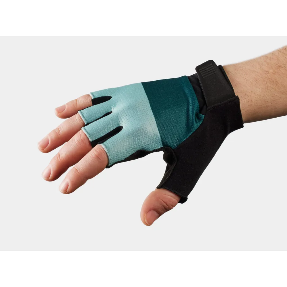 uPRISE Bikes Trek Circuit Twin Gel Short Finger Cycling Gloves - Blue Sage | Price match, 365 day return s, 18-Month Warranty, Finance Available & Free UK Delivery