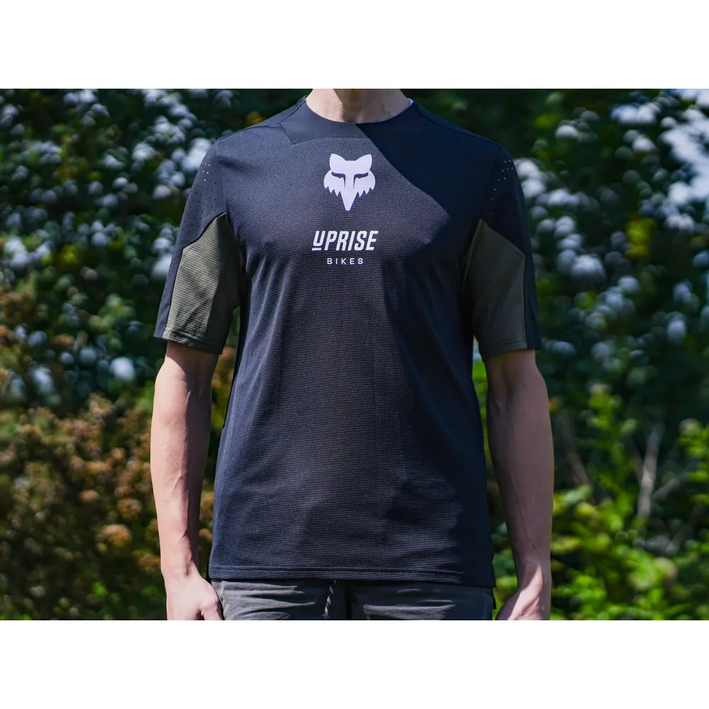 uPRISE Bikes Fox Clothing Fox Defend Uprise Men's Short Sleeve Jersey - Park Black | Price match, 365 day return s, 18-Month Warranty, Finance Available & Free UK Delivery
