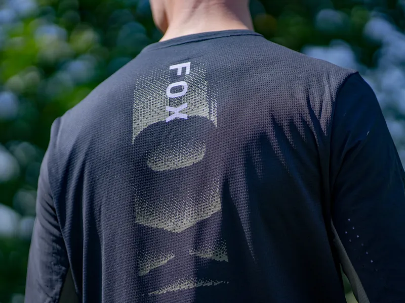 Fox Defend Uprise Men's Short Sleeve Jersey - Park Black-3