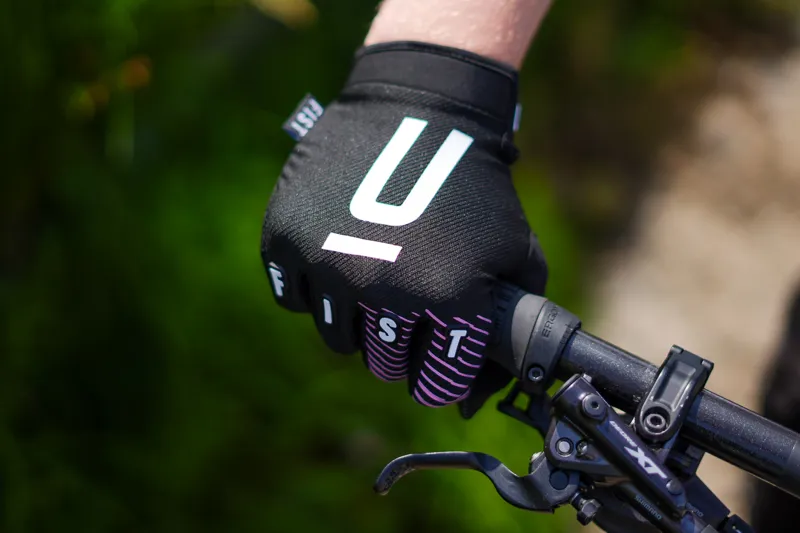Uprise Fist MTB Gloves - Black-3