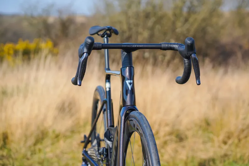 Giant Propel Advanced Pro 0-Di2 2027 Carbon Road Bike - Obsidian Pulse-10