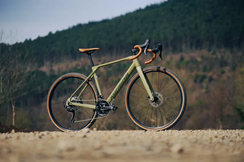 Merida Mission 4000 2026 Carbon Gravel Road Bike - Low Key Green-1