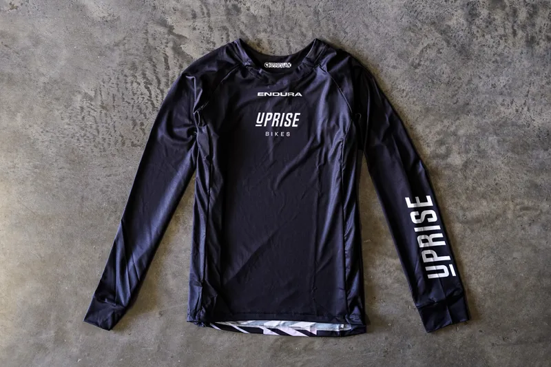 Uprise Endura MT500 Women's Long Sleeve Mountain Bike Jersey - Black-5