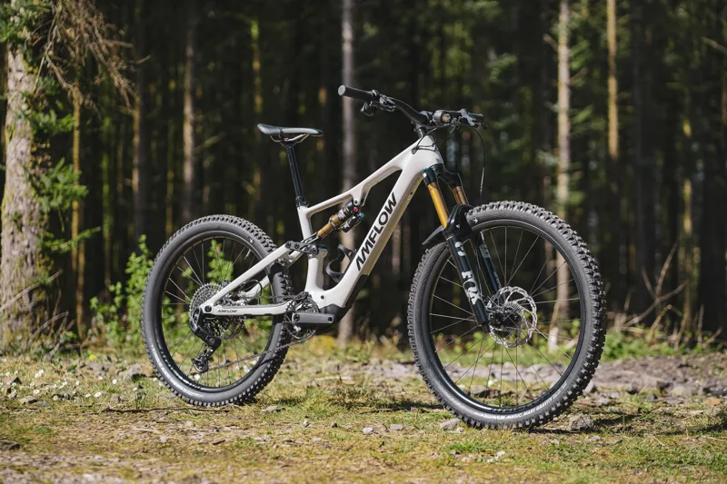 Amflow Carbon Pro PX 2027 Electric Mountain Bike - Moonstone Grey-2