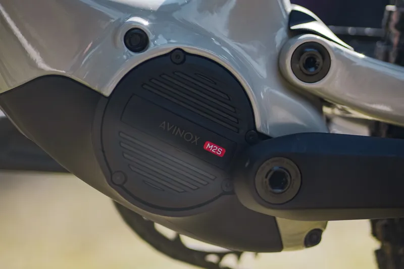 Amflow Carbon Pro PX 2027 Electric Mountain Bike - Moonstone Grey-4