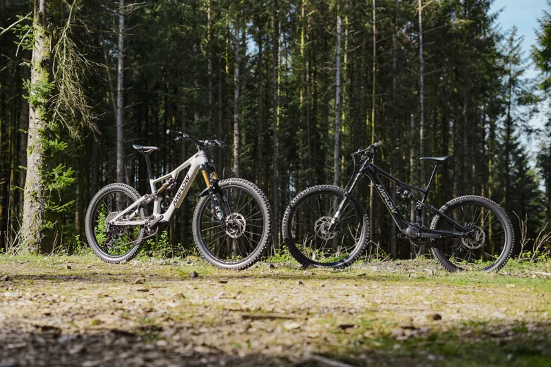 Amflow Carbon PX 2027 Electric Mountain Bike - Phantom Black-10