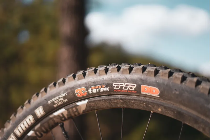 Merida eOne-Eighty 900 2025 Electric Full Suspension MTB - Anaconda Green-4