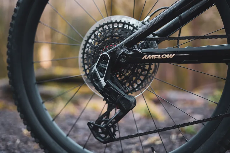 Amflow PL Carbon Pro 800Wh 2026 Electric Mountain Bike - Cosmic Black-6