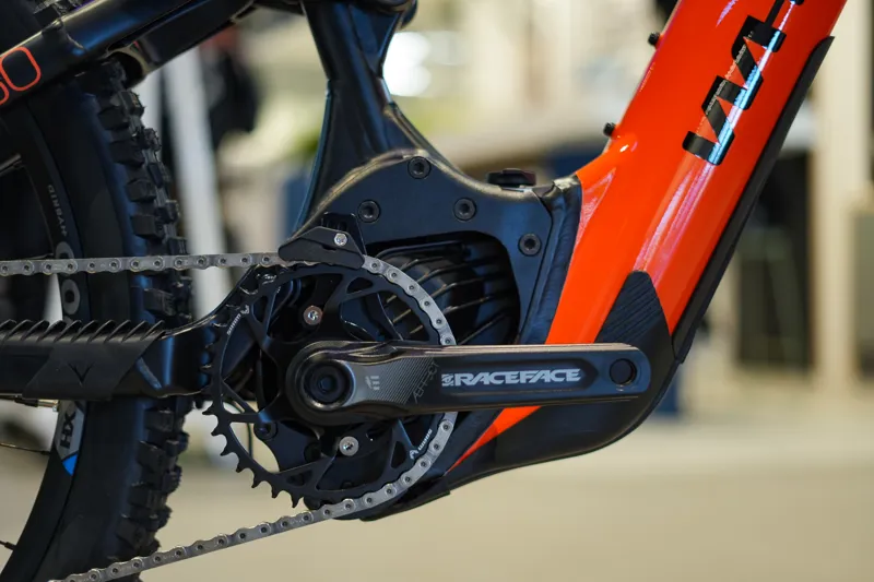 Whyte E-180 RSX 29er/27.5 2025 Electric Mountain Bike - Orange/Black-6