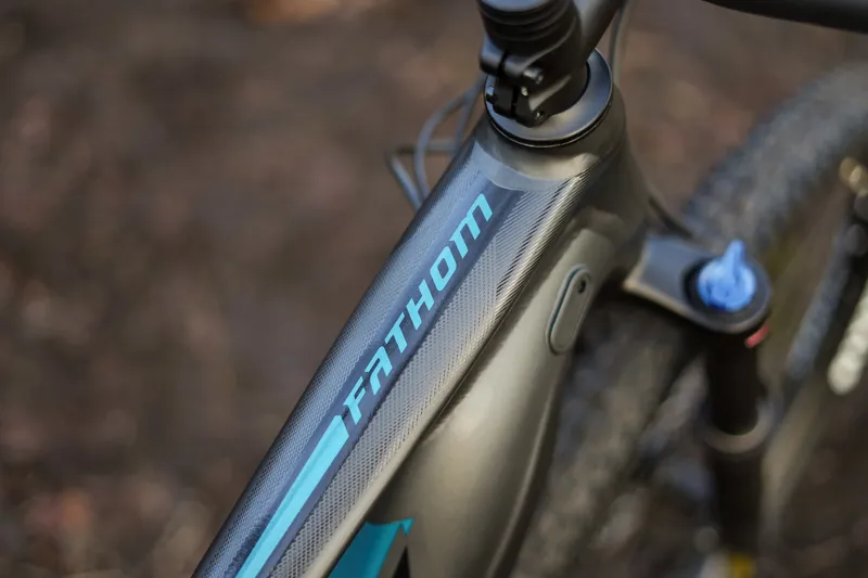 Giant Fathom E+ 2 29er Hardtail Electric Mountain Bike - Black-2