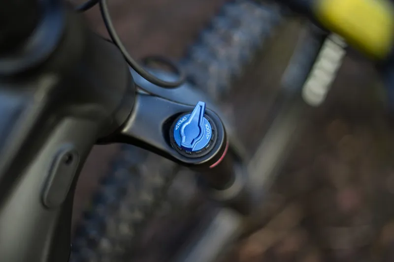 Giant Fathom E+ 2 29er Hardtail Electric Mountain Bike - Black-5