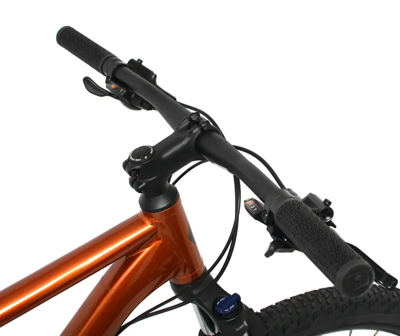 Nearly New Bergamont Revox 4 2024 Hardtail Mountain Bike - Large 29er - Bronze-4