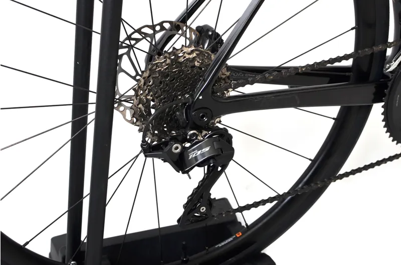 Ex Demo Giant Defy Advanced 2 2025 Carbon Endurance Road Bike - X-Large - Carbon Smoke-1