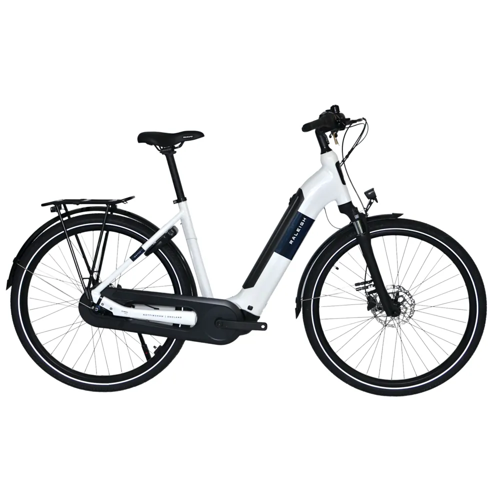 uPRISE Bikes Nearly New Raleigh Motus Hub Low Step 2026 Electric Hybrid Bike - 51 cm - Sparkling White | Price match, 365 day return s, 18-Month Warranty, Finance Available & Free UK Delivery