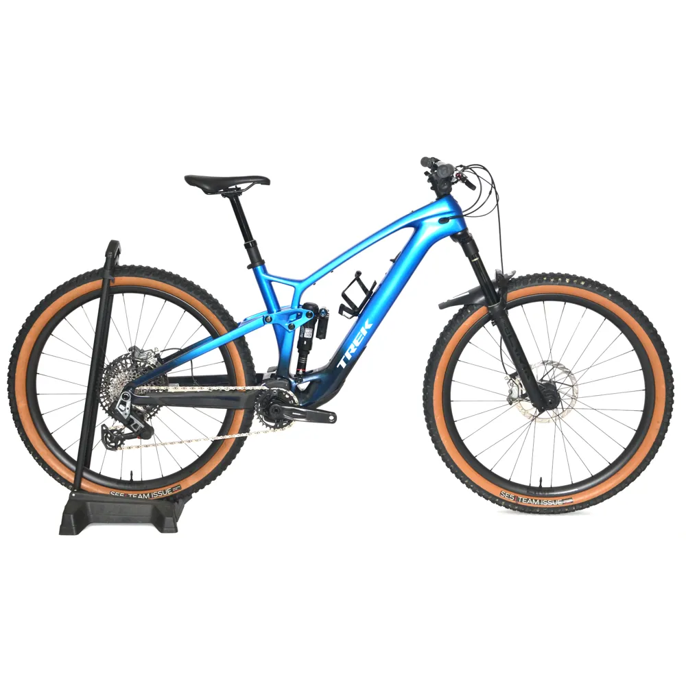uPRISE Bikes Ex Demo Trek Fuel EXe 9.8 GX AXS T-Type 29er 2025 Electric MTB - Large - Marianas Blue | Price match, 365 day returns, 18-Month Warranty, Finance Available & Free UK Delivery