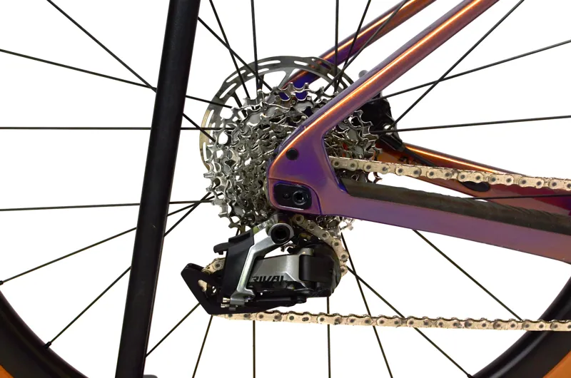 Ex Demo Giant Revolt Advanced Pro 1 2025 Gravel Road Bike - Large - Meteor Storm-1