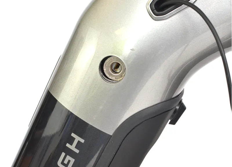 Ex Demo Raleigh Novus Hub Gear Lowstep 600wh 2026 Electric Hybrid Bike - 45 cm - Platinum Chrome-5